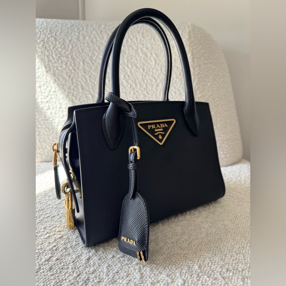 Prada Saffiano Cuir Calfskin Small Kristen Black